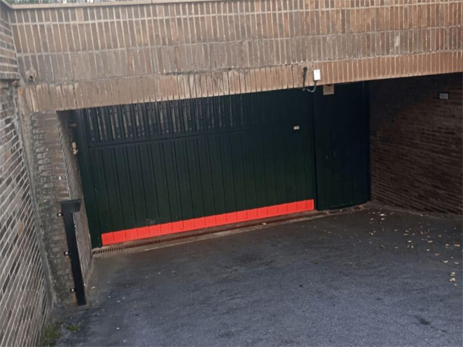 Exterior view of Garage to rent in Bilbao 
