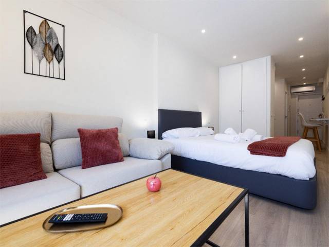 Apartamento en Alquiler en Avenida de la Osa Mayor, 32 en Aravaca