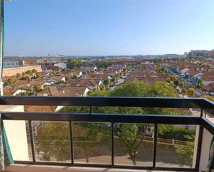 Exterior view of Flat to rent in  Huelva Capital
