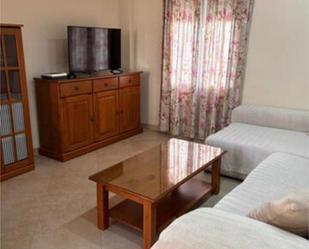 Sala d'estar de Apartament de lloguer en La Carlota amb Calefacció, Traster i Moblat