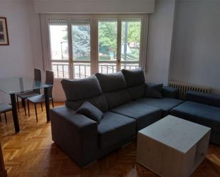 Sala d'estar de Pis en venda en Soria Capital  amb Balcó
