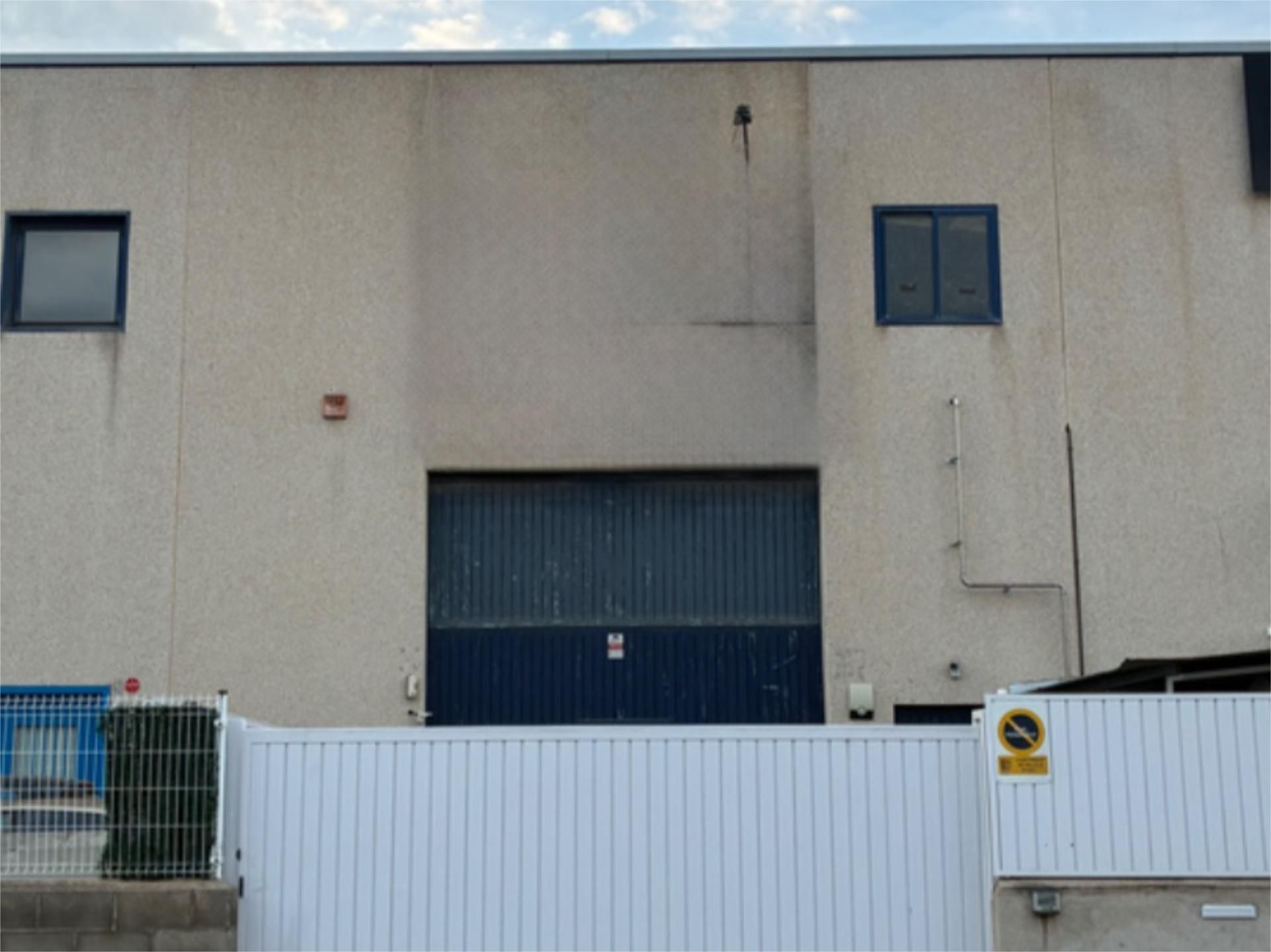 Exterior view of Industrial buildings for sale in Pallejà