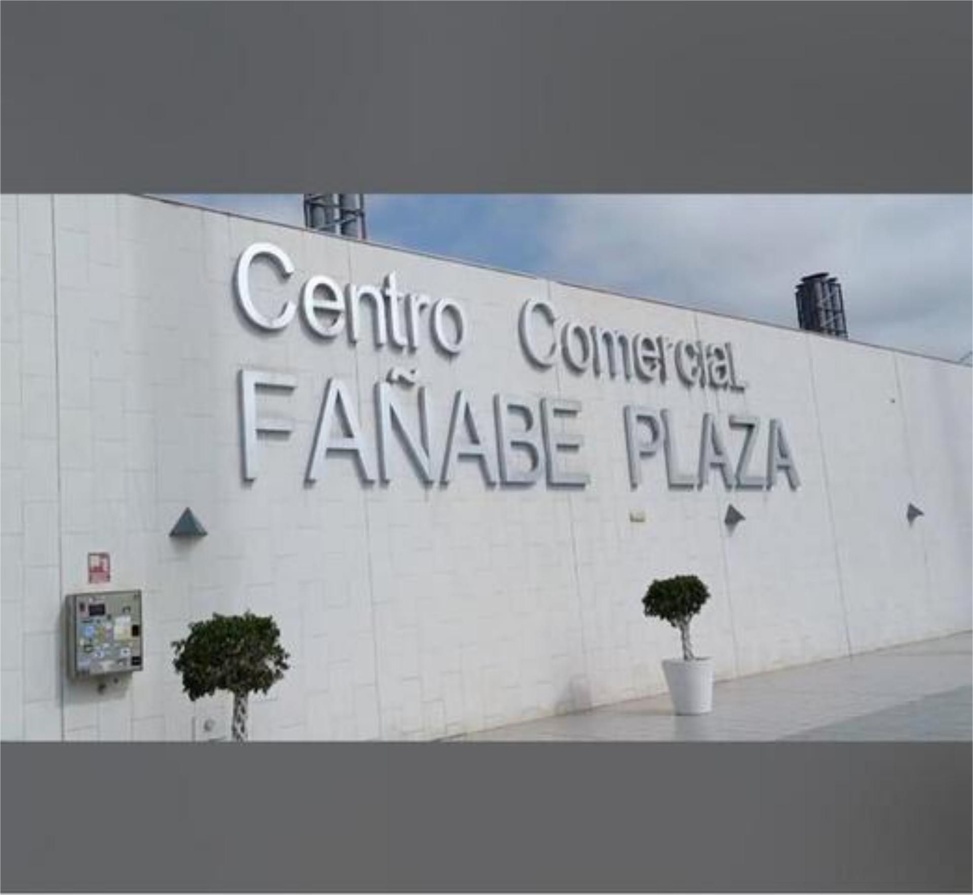 Exterior view of Premises to rent in Adeje  with Air Conditioner