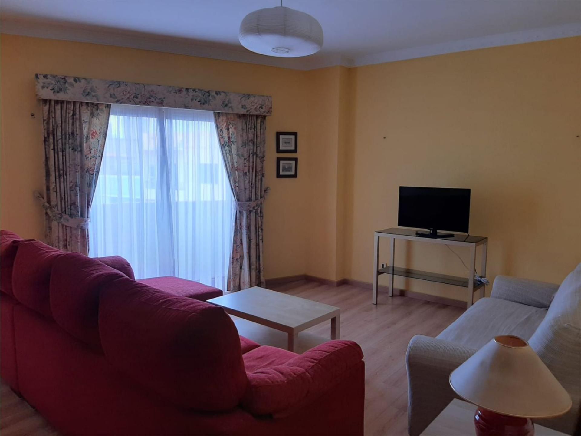 Sala d'estar de Pis per a compartir en Las Palmas de Gran Canaria amb Moblat i Balcó