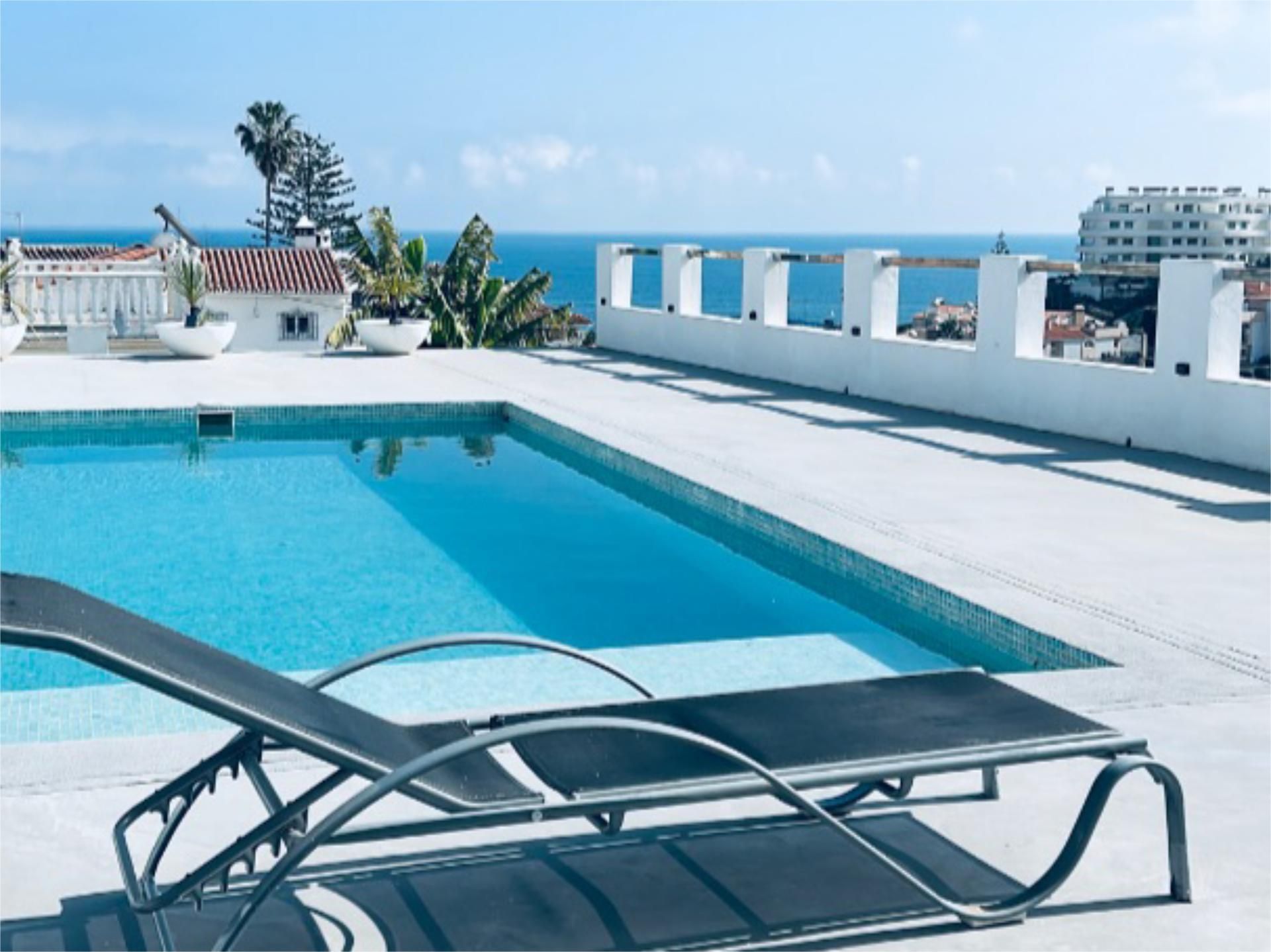 Swimming pool of House or chalet for sale in Mijas  with Air Conditioner, Terrace and Swimming Pool
