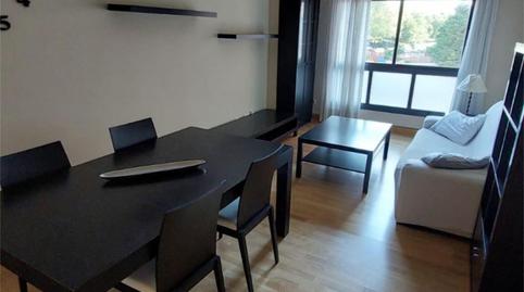 Photo 2 of Flat to rent in Calle de Fernando VII, 13, Simancas, Madrid