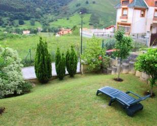 Jardí de Casa o xalet en venda en Castro-Urdiales amb Terrassa i Piscina