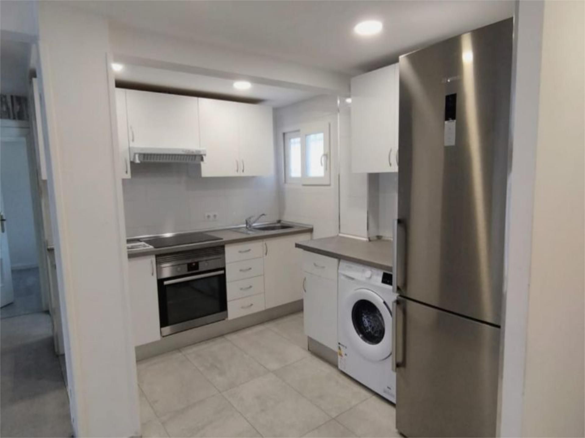 Kitchen of Flat to rent in Alcalá de Henares  with Air Conditioner