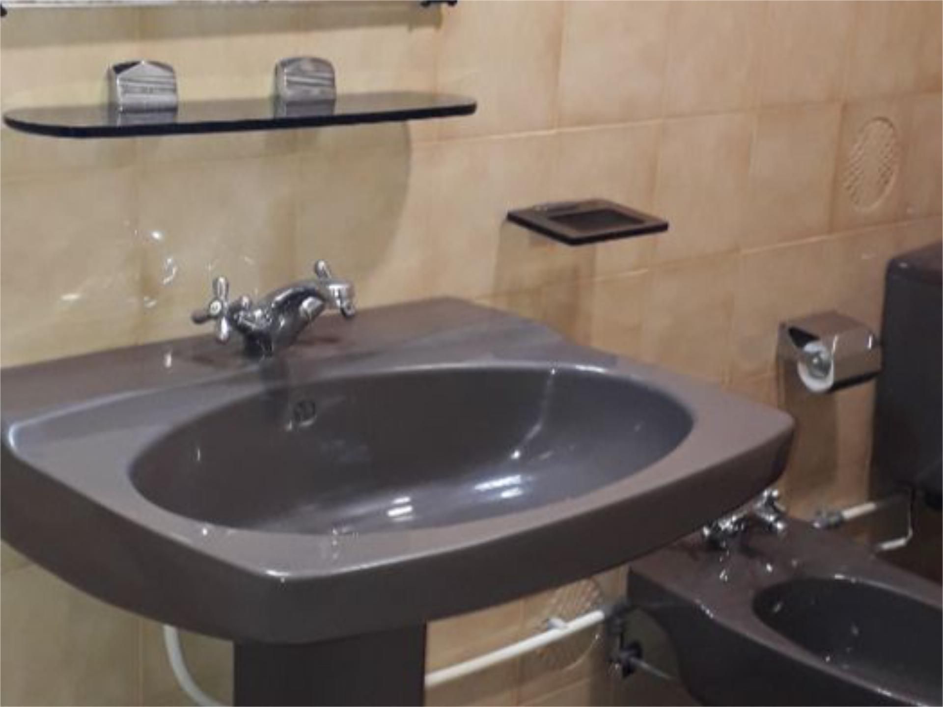Bathroom of Flat to rent in Real  with Terrace and Balcony
