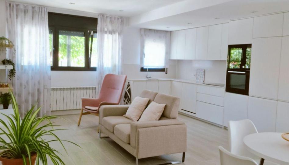 Foto 1 de Planta baixa en venda a Carrer el Matagalls, 37, Torelló, Barcelona