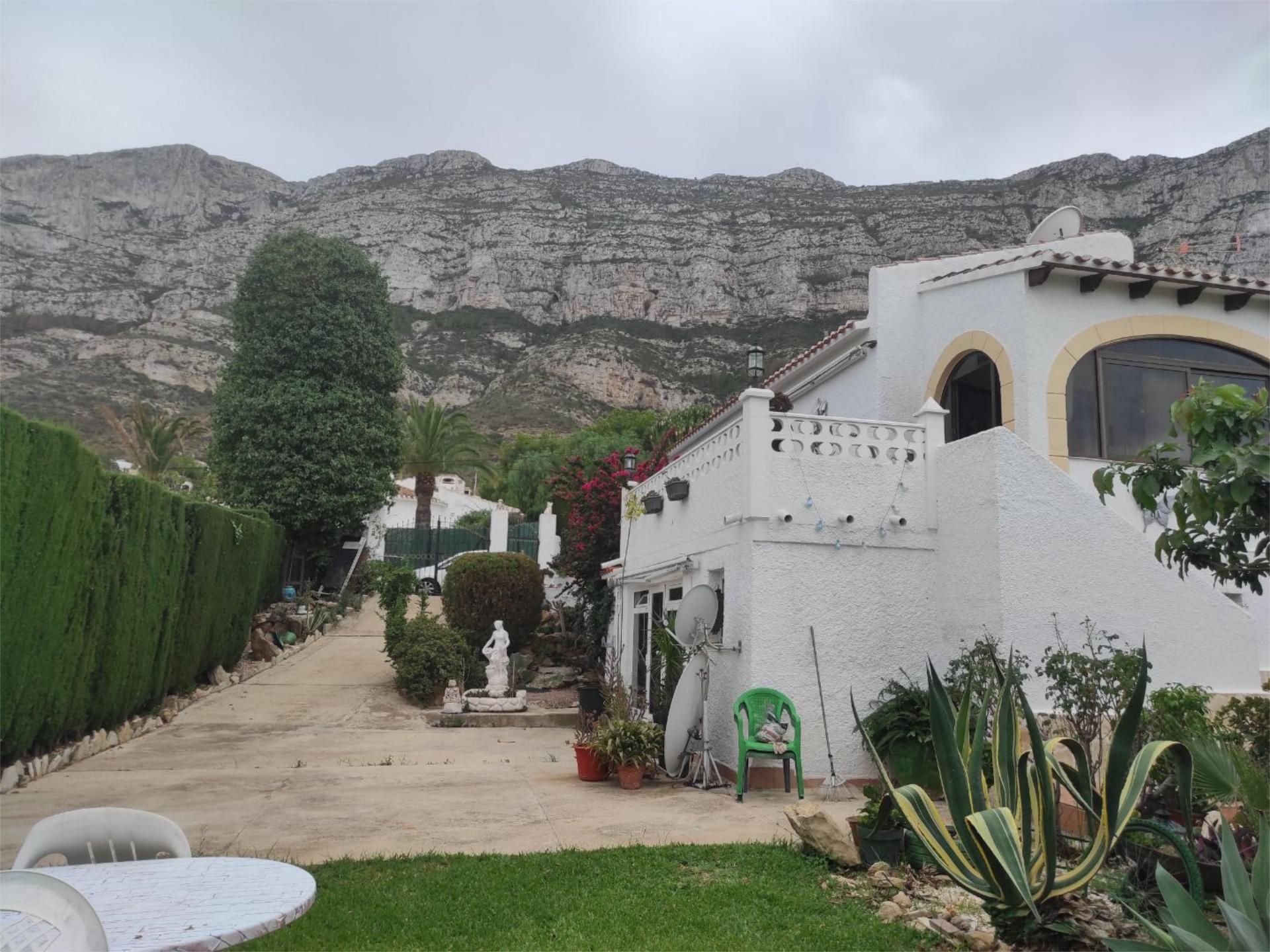 Vista exterior de Casa o chalet en venta en Dénia con Aire acondicionado, Terraza y Balcón