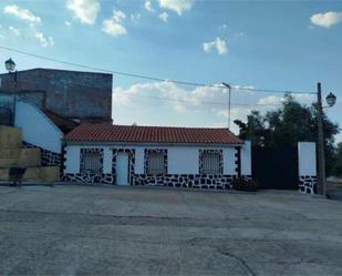 Exterior view of House or chalet for sale in Aliseda