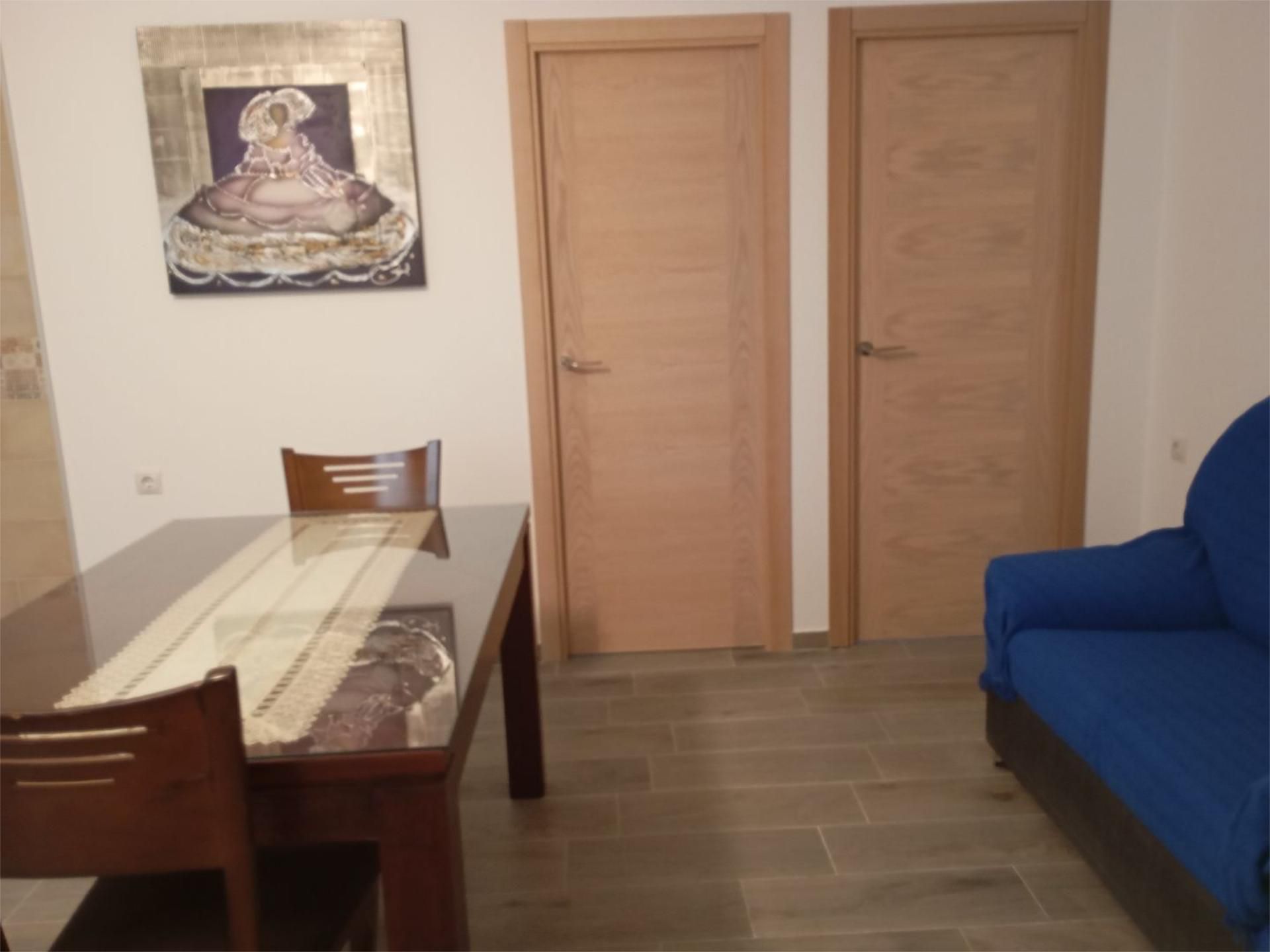 Flat to rent in Olvera  with Air Conditioner