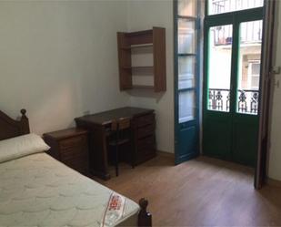Bedroom of Flat to rent in Santiago de Compostela   with Balcony