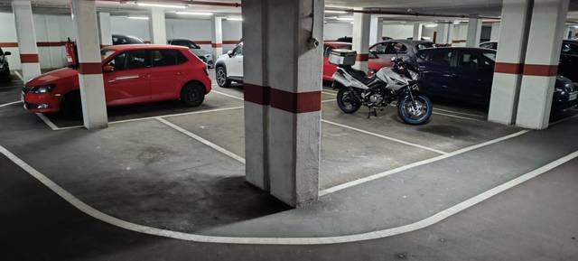 Garaje en Alquiler en Avinguda França, 89 en Piscinas