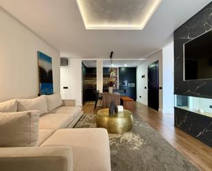 Sala d'estar de Pis en venda en Telde amb Aire condicionat, Calefacció i Parquet