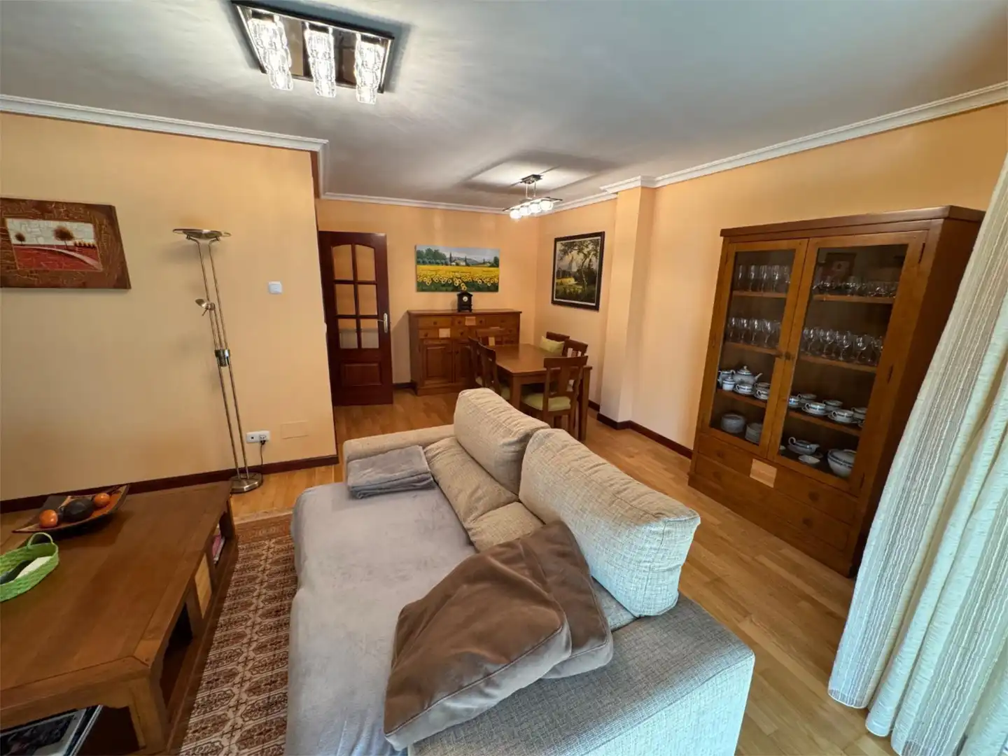 Houses for sale in Avenida del Órbigo, Santa María del Páramo Living room of Houses for sale in Santa María del Páramo with Heating, Private garden and Parquet flooring