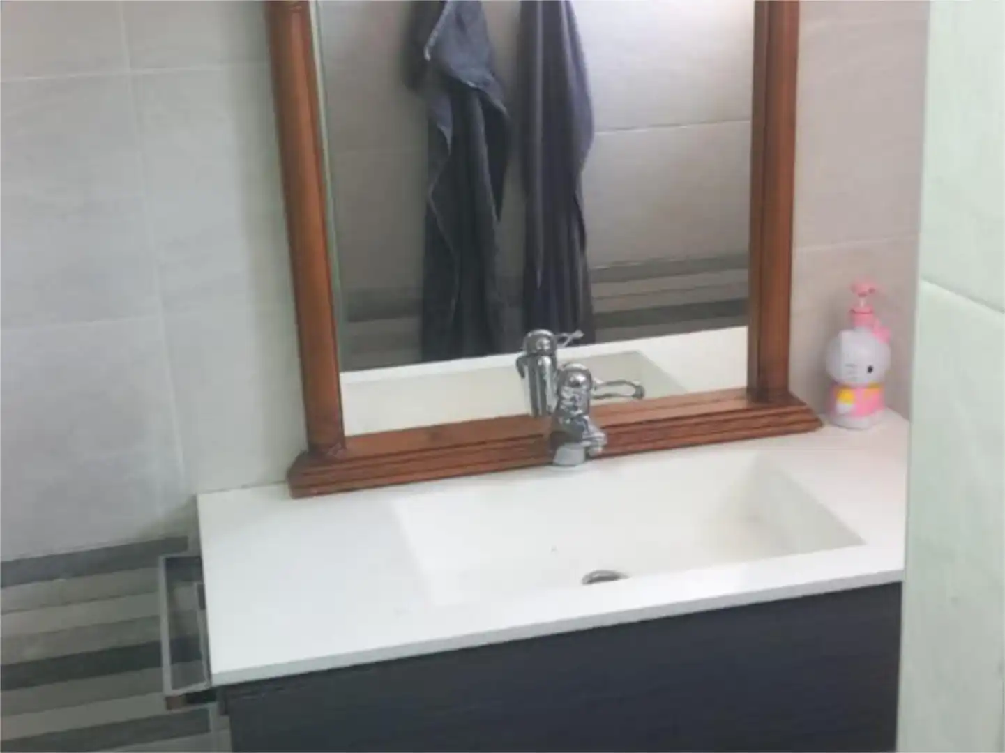 Badezimmer von Wohnung zum Verkauf in Almonacid de la Sierra mit Klimaanlage, Privatgarten und Terrasse