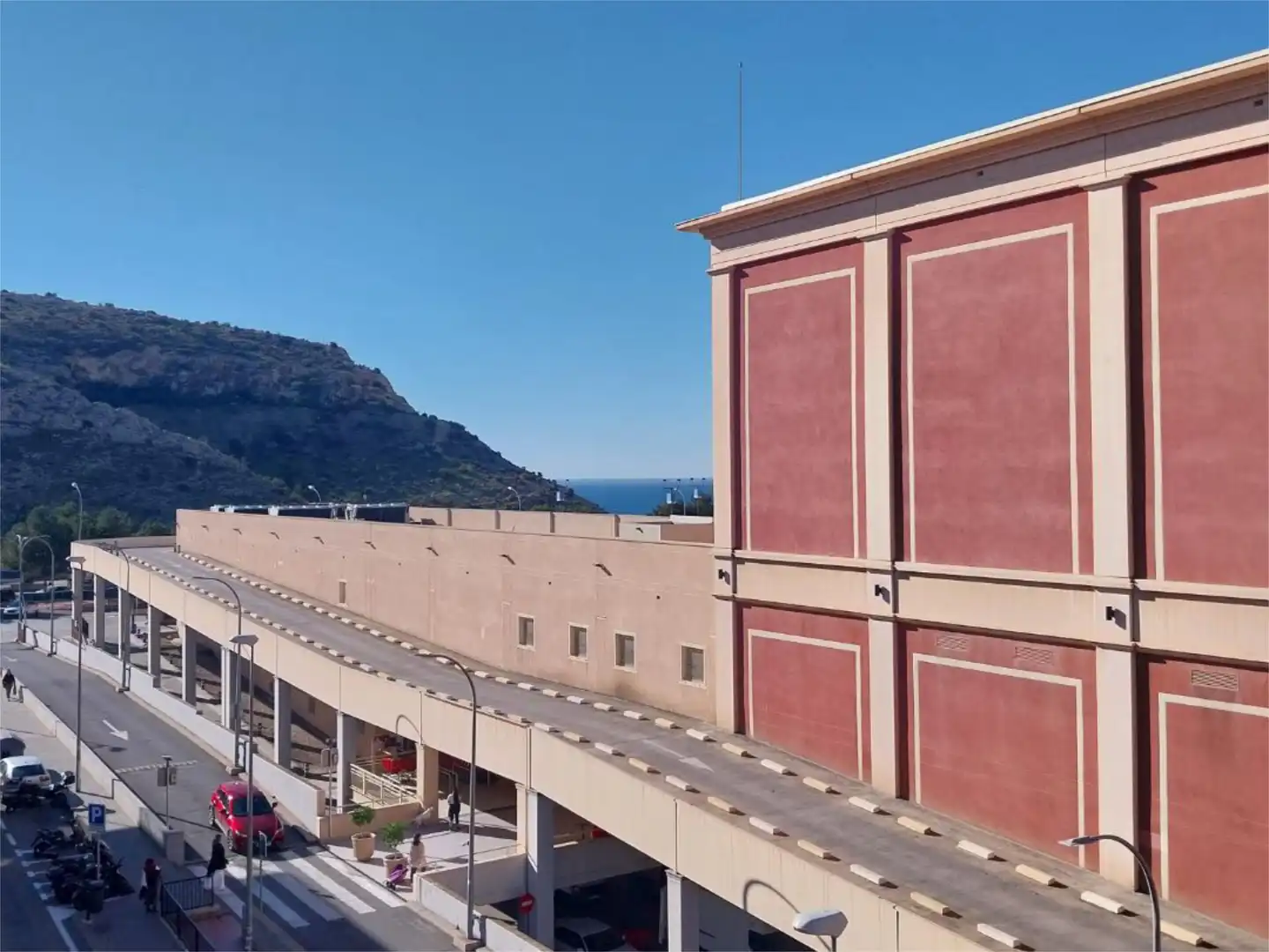 Vista exterior de Pis per a compartir en Alicante / Alacant amb Aire condicionat, Calefacció i Terrassa