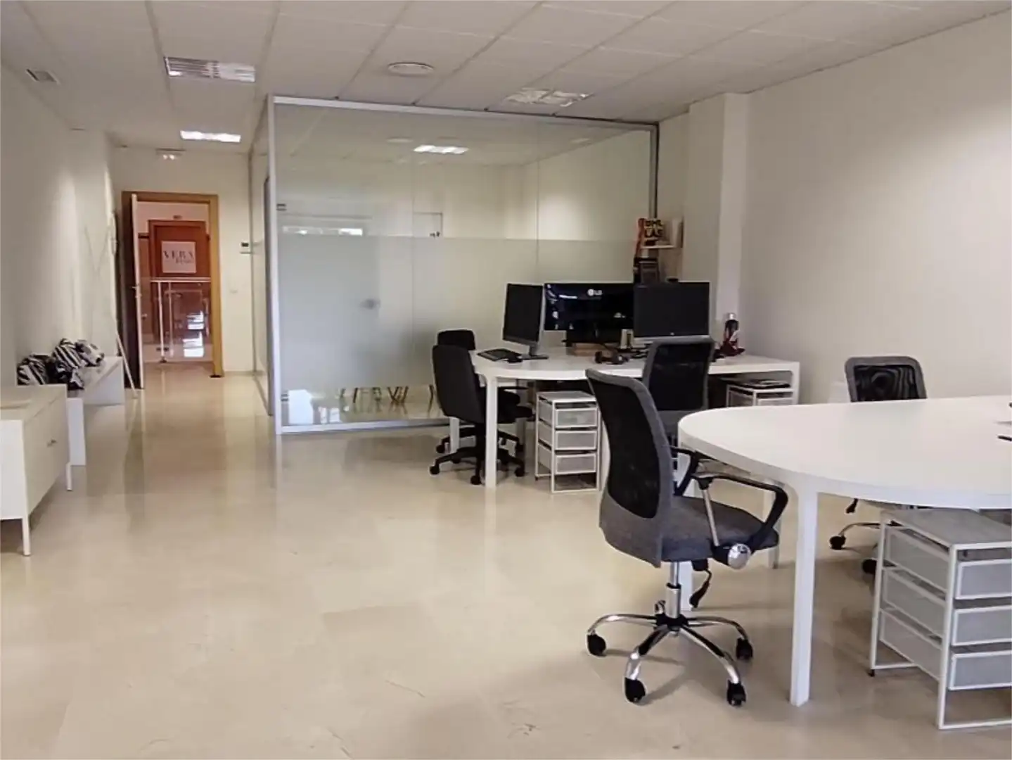 Oficina de alquiler en Avenida Blas Infante, 1, Centro Oficina de alquiler en Tomares