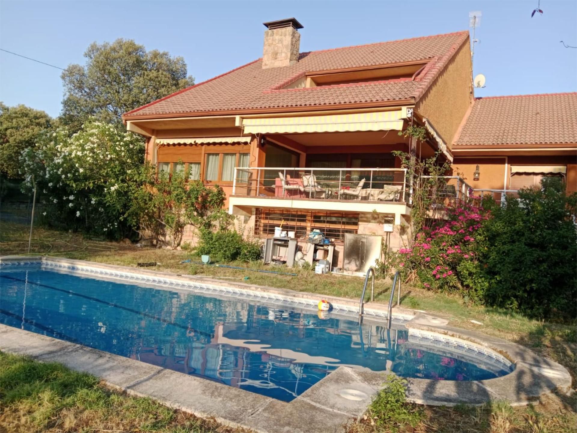 Piscina de Casa o xalet en venda en Brea de Tajo amb Aire condicionat, Calefacció i Jardí privat