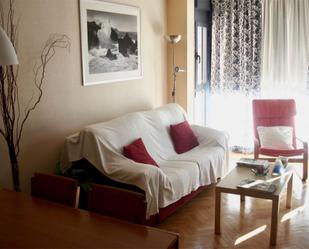 Flat to rent in Calle de San Máximo, 15, San Fermín
