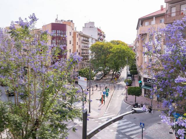 Piso en Venta en Calle Floridablanca, 33 en El Carmen