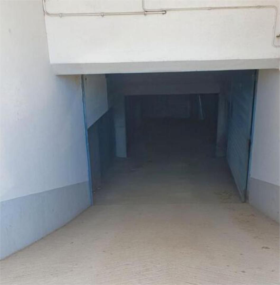 Garage to rent in Cuntis