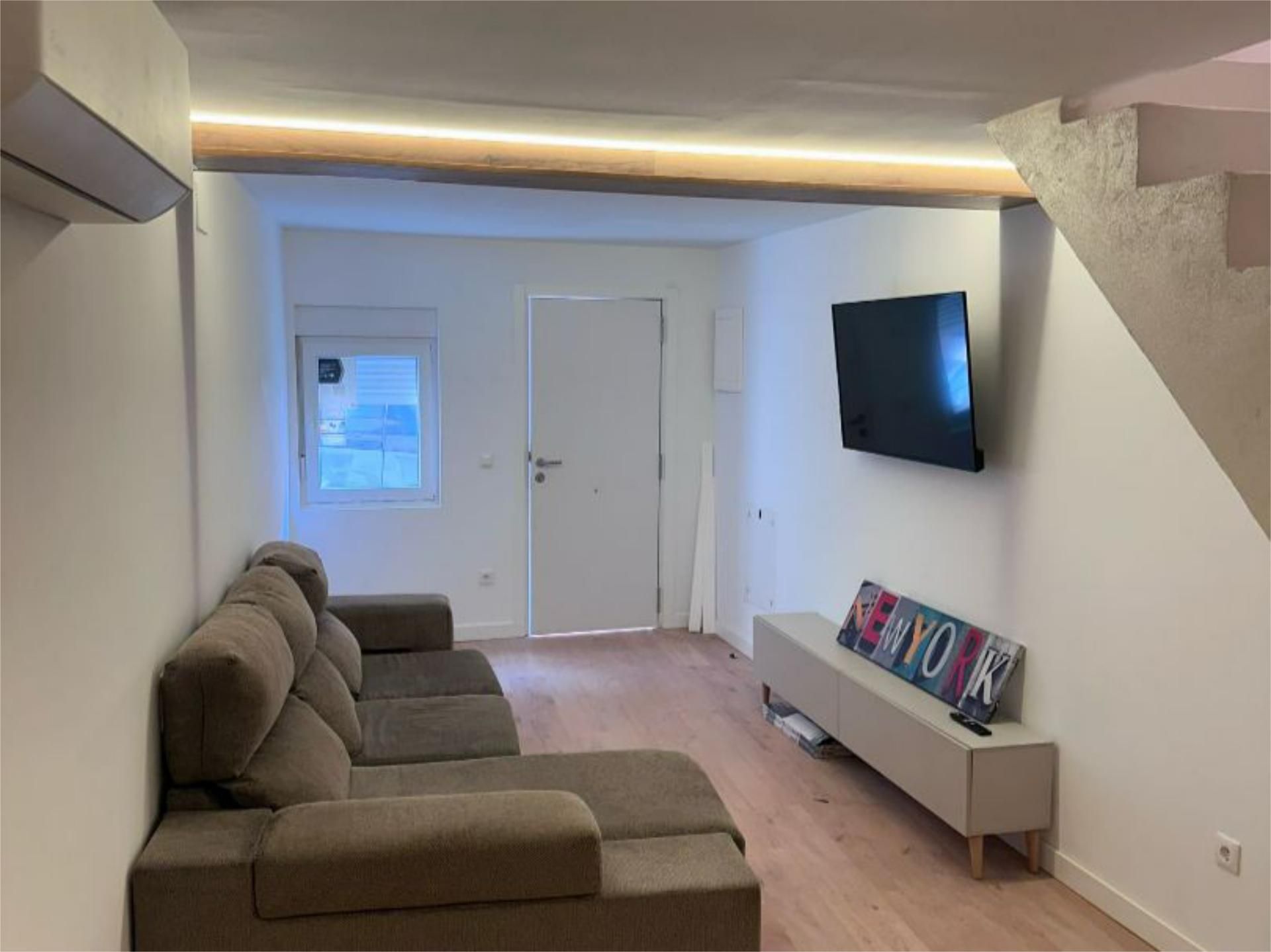 Sala d'estar de Pis per a compartir en Bargas amb Aire condicionat, Calefacció i Parquet