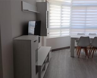 Bedroom of Flat to rent in Málaga Capital  with Air Conditioner, Heating and Parquet flooring