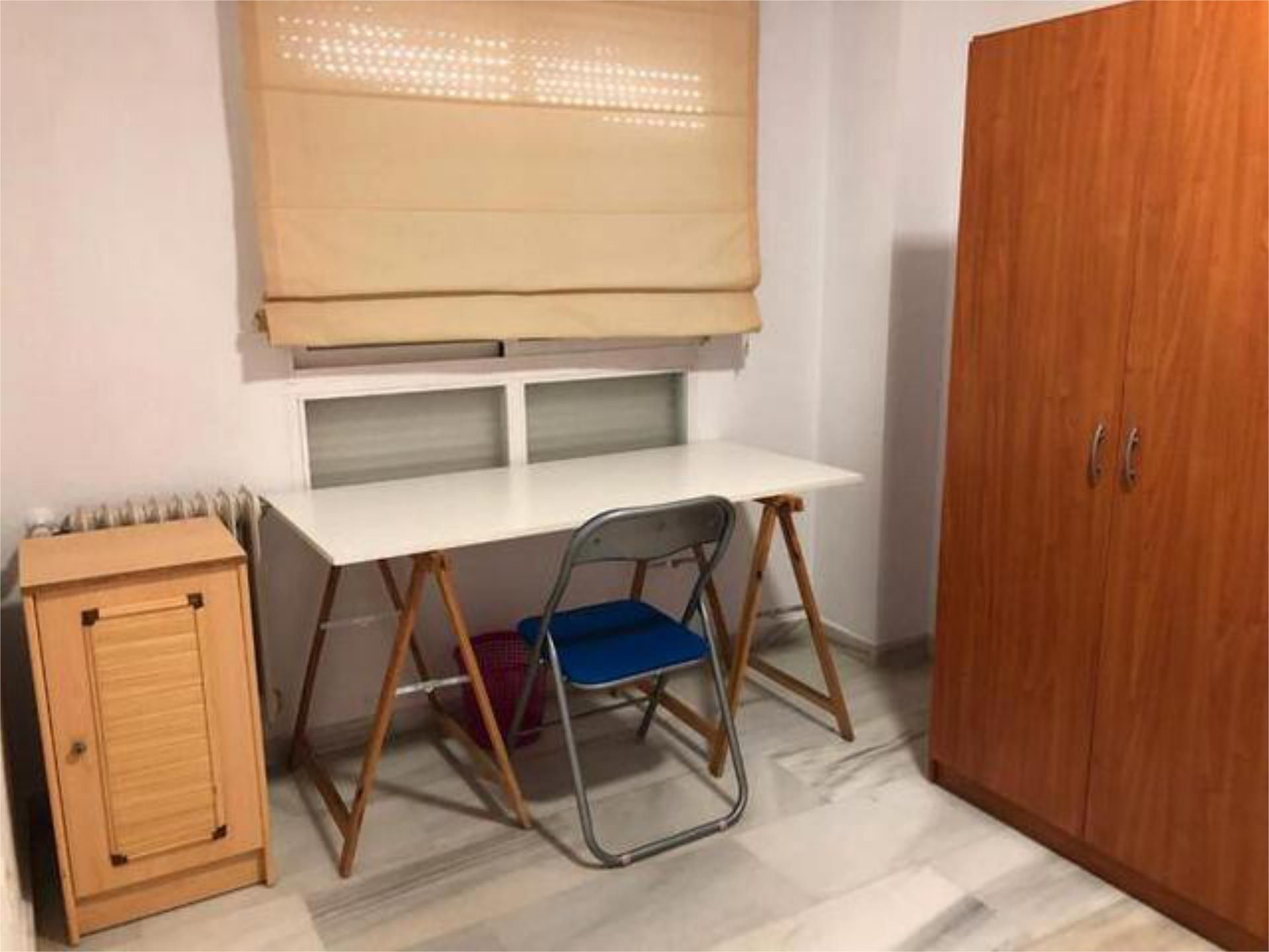 Bedroom of Flat to rent in  Jaén Capital  with Heating, Private garden and Terrace