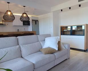 Living room of Apartment for sale in L'Ametlla de Mar   with Air Conditioner, Heating and Parquet flooring