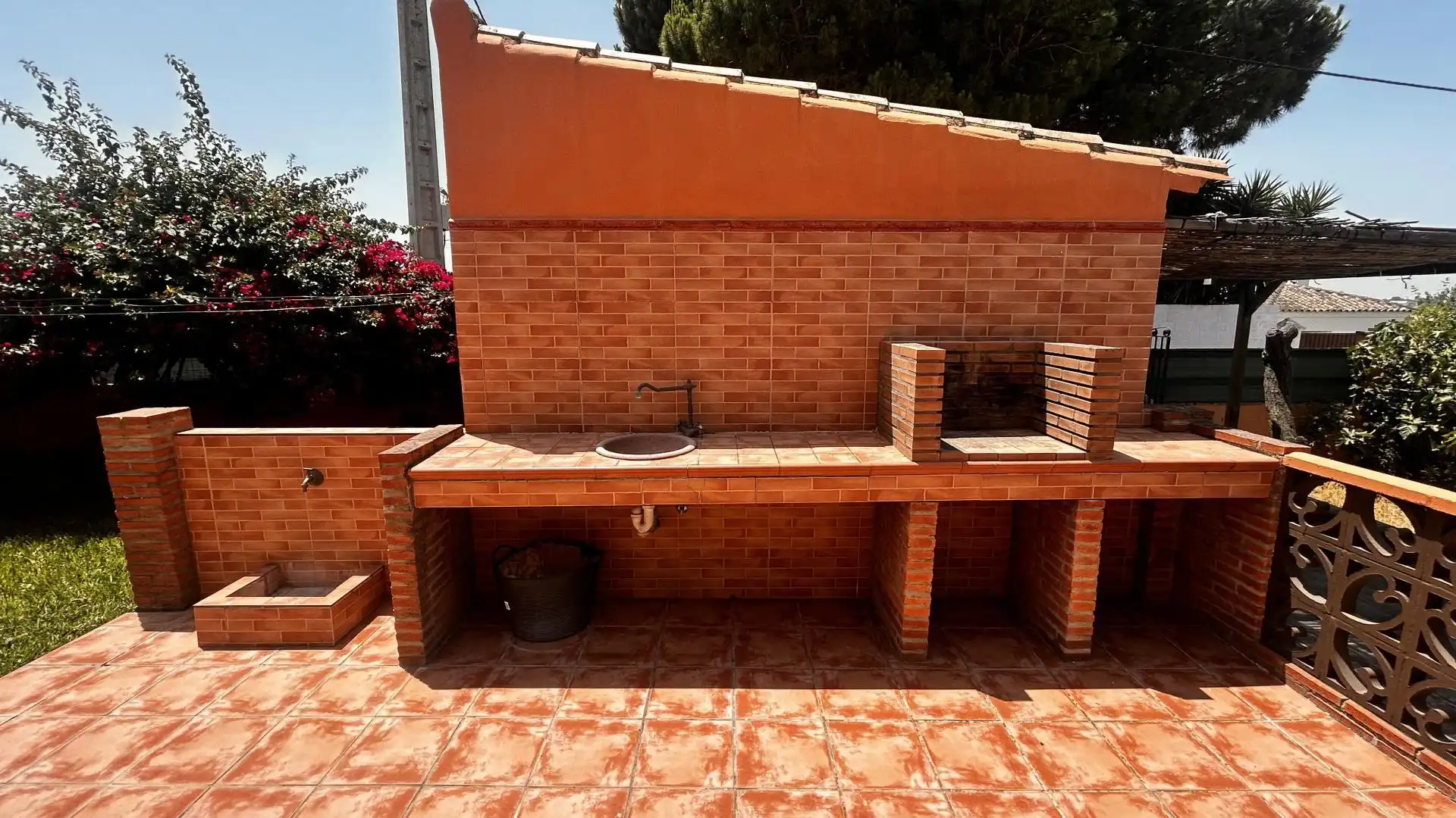 Terrace of Flat for sale in Chiclana de la Frontera  with Heating and Private garden