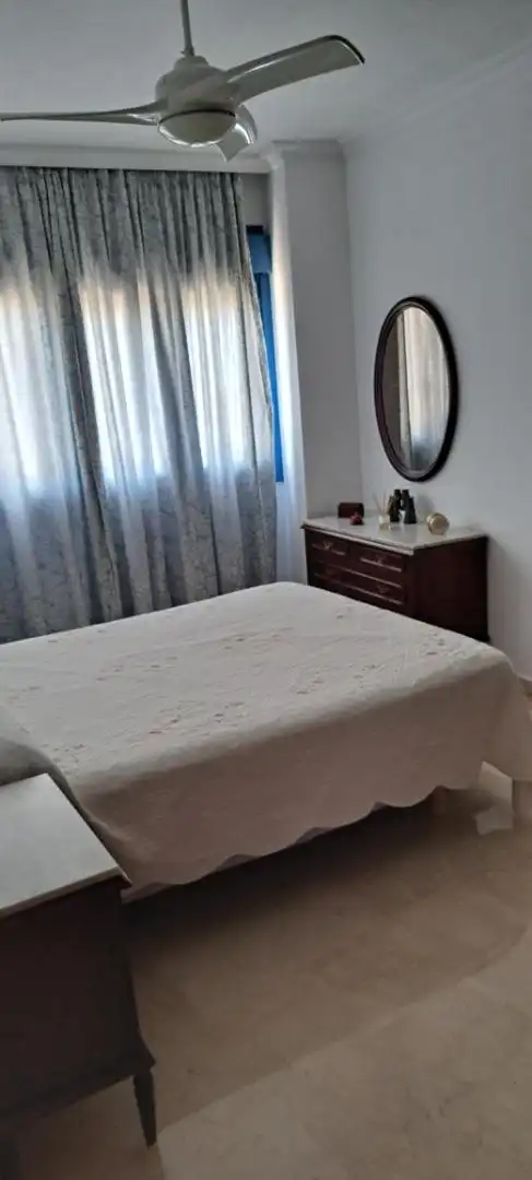 Flat for sale in Paseo Victoria Eugenia, 19, Pescadores - Saladillo Bedroom of Flat for sale in Algeciras