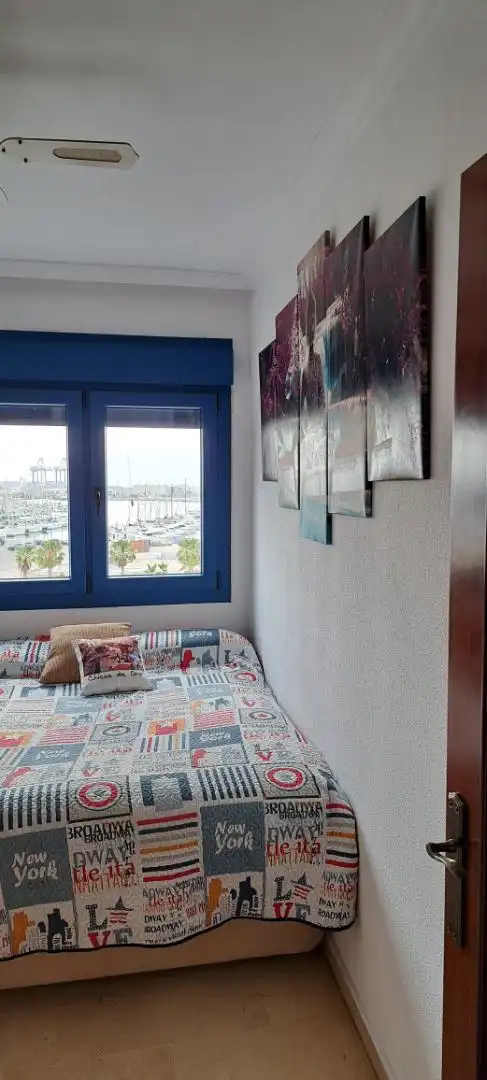 Flat for sale in Paseo Victoria Eugenia, 19, Pescadores - Saladillo Bedroom of Flat for sale in Algeciras