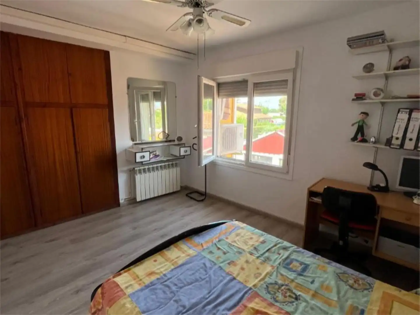 Flat for sale in Partida Fileta de Ramell, 112, El Grao Bedroom of Flat for sale in Castellón de la Plana / Castelló de la Plana with Air Conditioner, Terrace and Swimming Pool