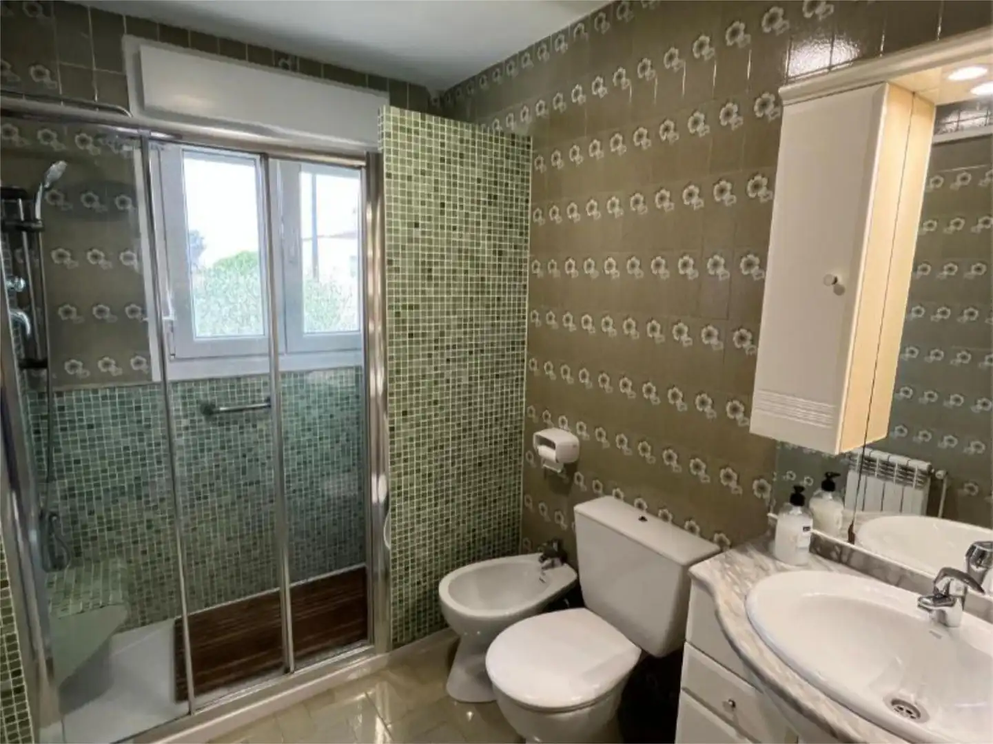 Flat for sale in Partida Fileta de Ramell, 112, El Grao Bathroom of Flat for sale in Castellón de la Plana / Castelló de la Plana with Air Conditioner, Terrace and Swimming Pool