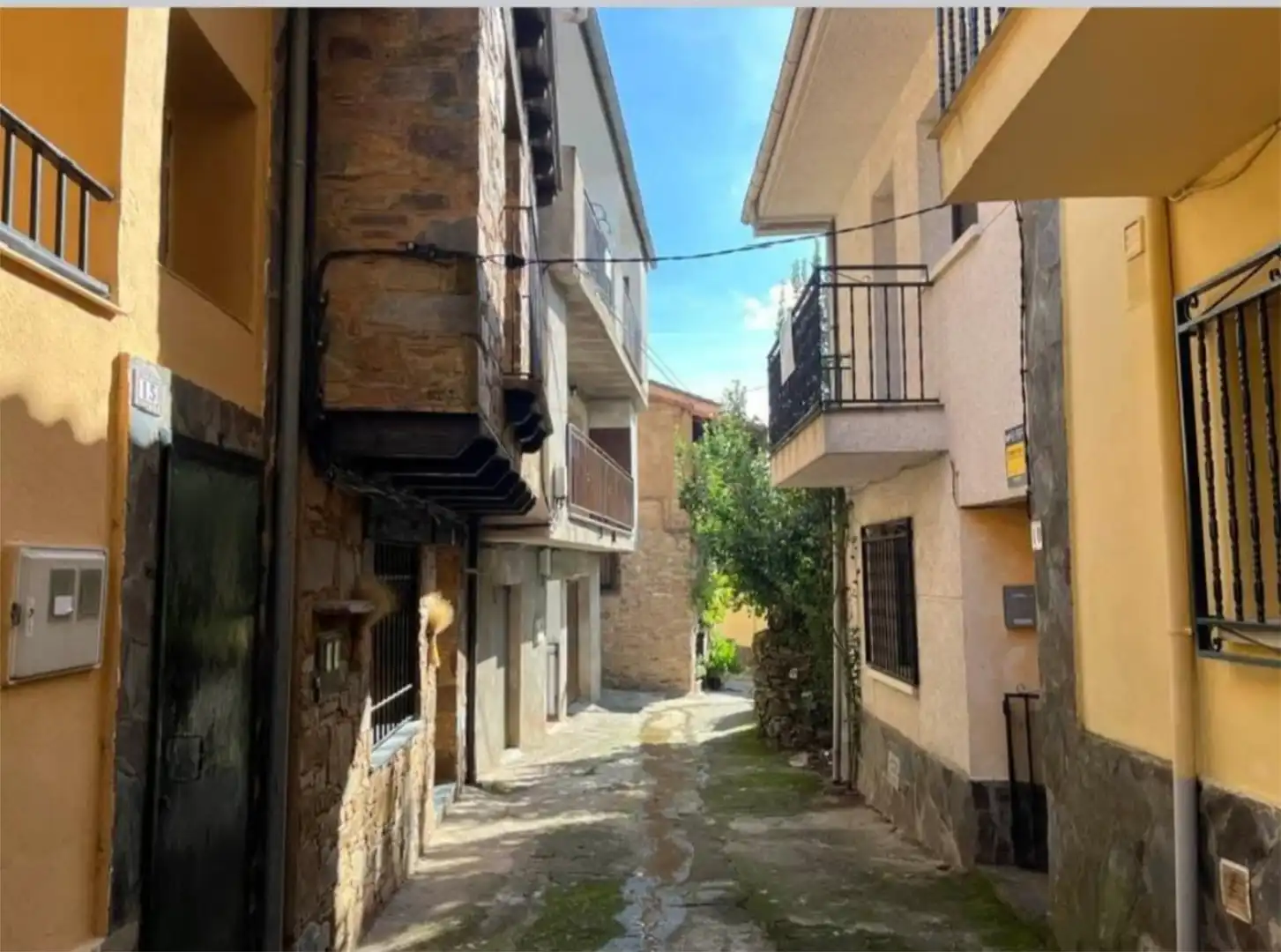 Houses for sale in Carretera Salamanca, 14, Ladrillar Exterior view of Houses for sale in Ladrillar with Balcony