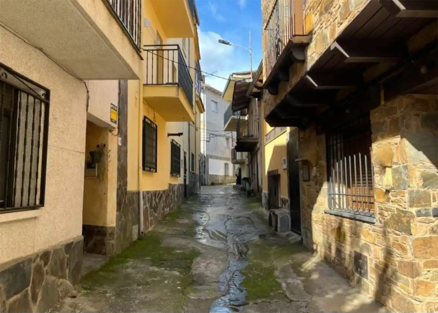 Houses for sale in Carretera Salamanca, 14, Ladrillar Exterior view of Houses for sale in Ladrillar with Balcony