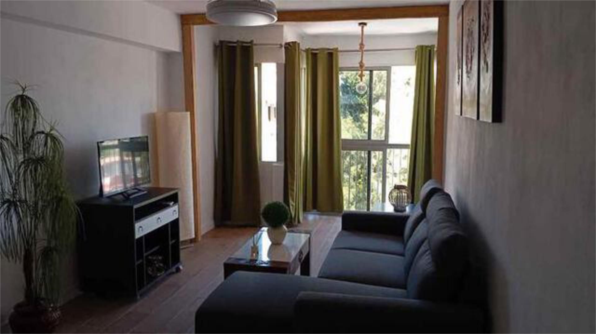 Sala d'estar de Pis de lloguer en  Sevilla Capital amb Terrassa