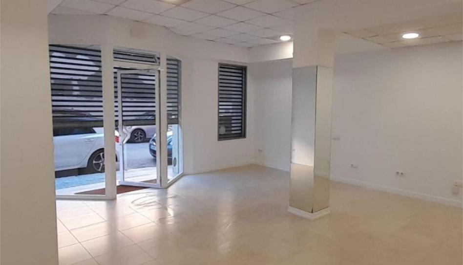 Photo 1 of Premises to rent in Carrer Sant Blas, 15, Casas Verdes - Ermita, Valencia