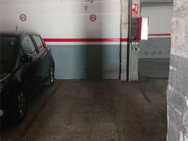 Garaje en Venta en Carrer de Castella, 26 en Centre