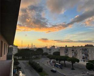 Exterior view of Flat to share in Puerto Real  with Terrace and Furnished