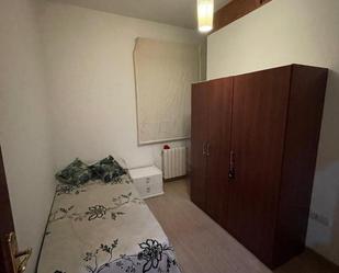 Dormitori de Pis per a compartir en  Granada Capital amb Aire condicionat, Calefacció i Parquet