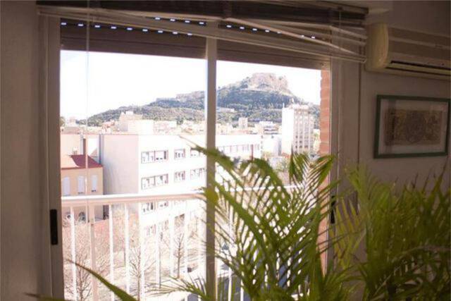 Oficina en Alquiler en Campoamor