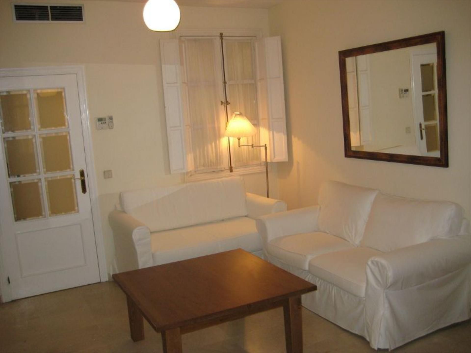 Living room of Apartment to rent in  Sevilla Capital  with Air Conditioner and Furnished