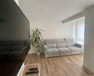 Sala d'estar de Pis de lloguer en Santiago de Compostela  amb Calefacció i Moblat