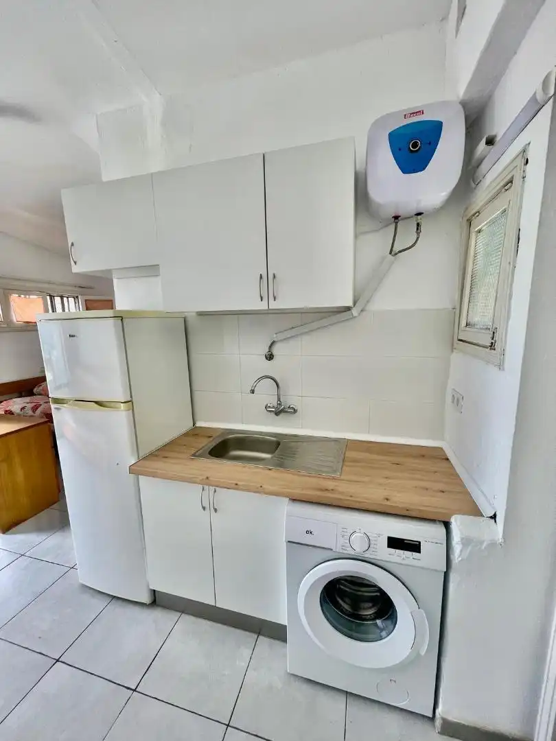 Estudio en venta en Avenida los Guaires, 13, Arguineguín Cocina de Estudio en venta en Mogán con Terraza, Piscina y Amueblado