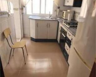 Cuina de Pis de lloguer en Úbeda amb Moblat