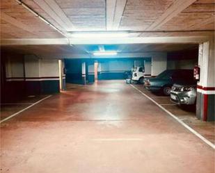 Parking of Garage to rent in Cambre 